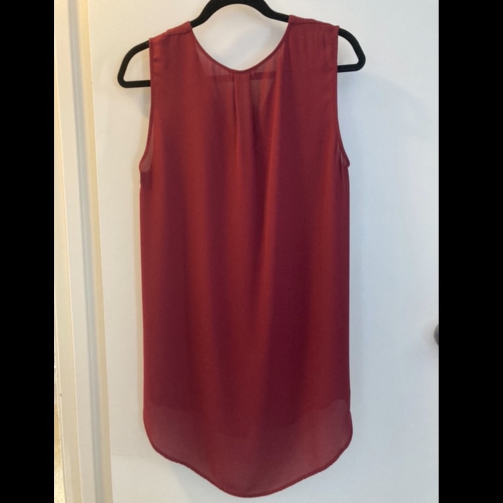 H&M woman’s dress top. - Picture 3 of 3